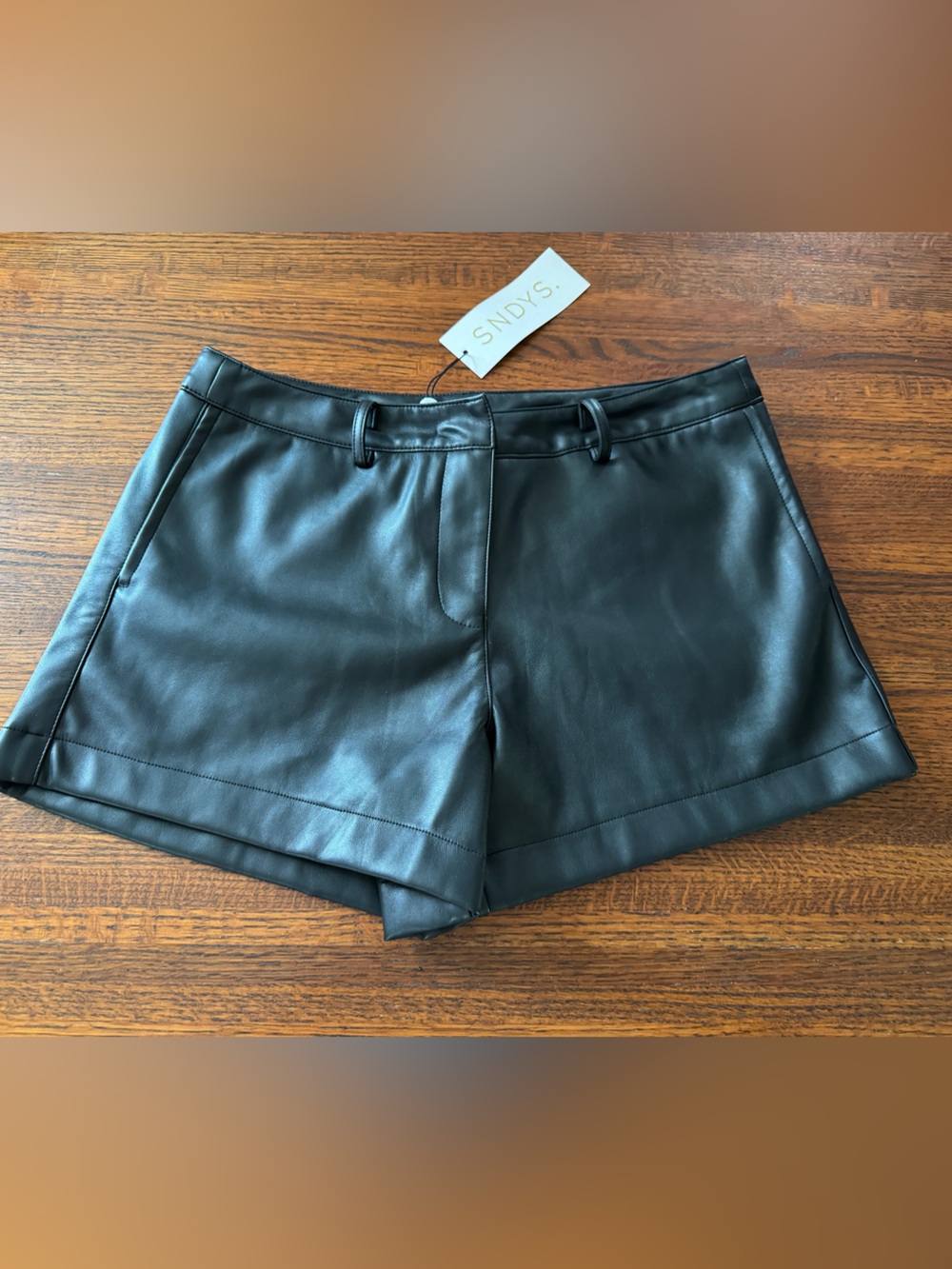 SNDY'S Elle Faux Black Leather Shorts Size M NEW WITH TAGS
